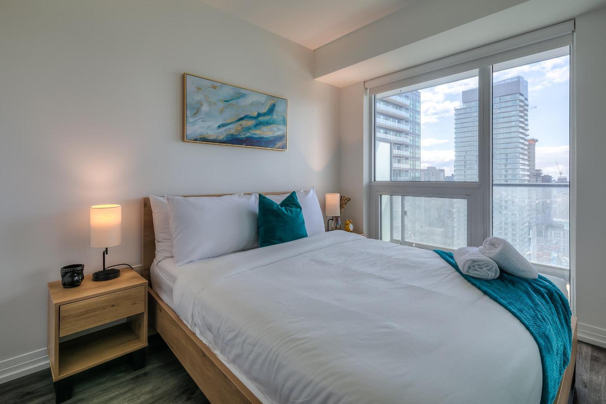 Panorama Suites Downtown Торонто Екстериор снимка