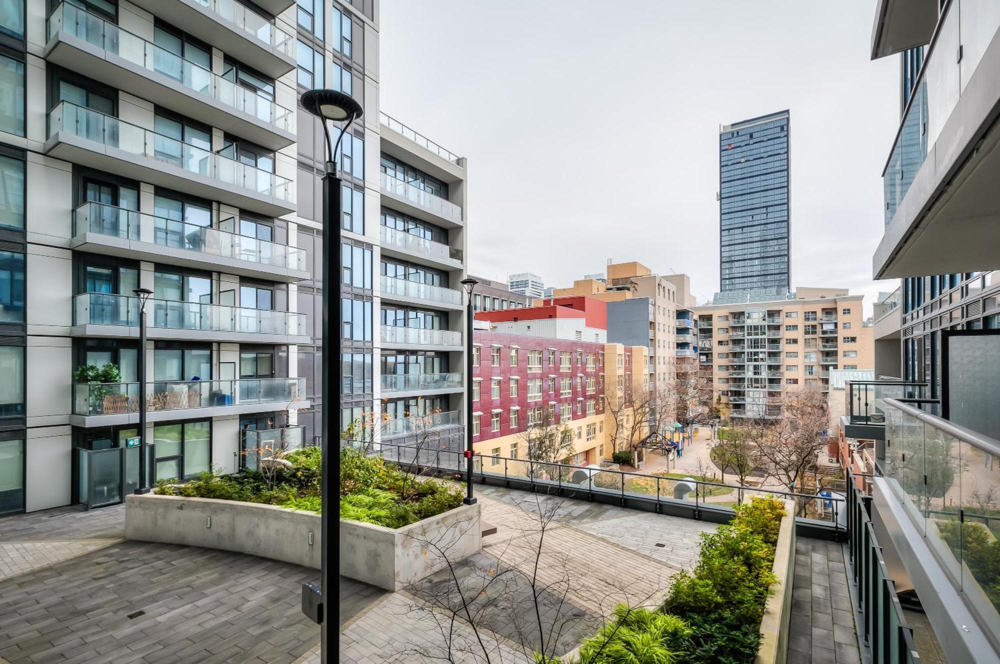 Panorama Suites Downtown Торонто Екстериор снимка