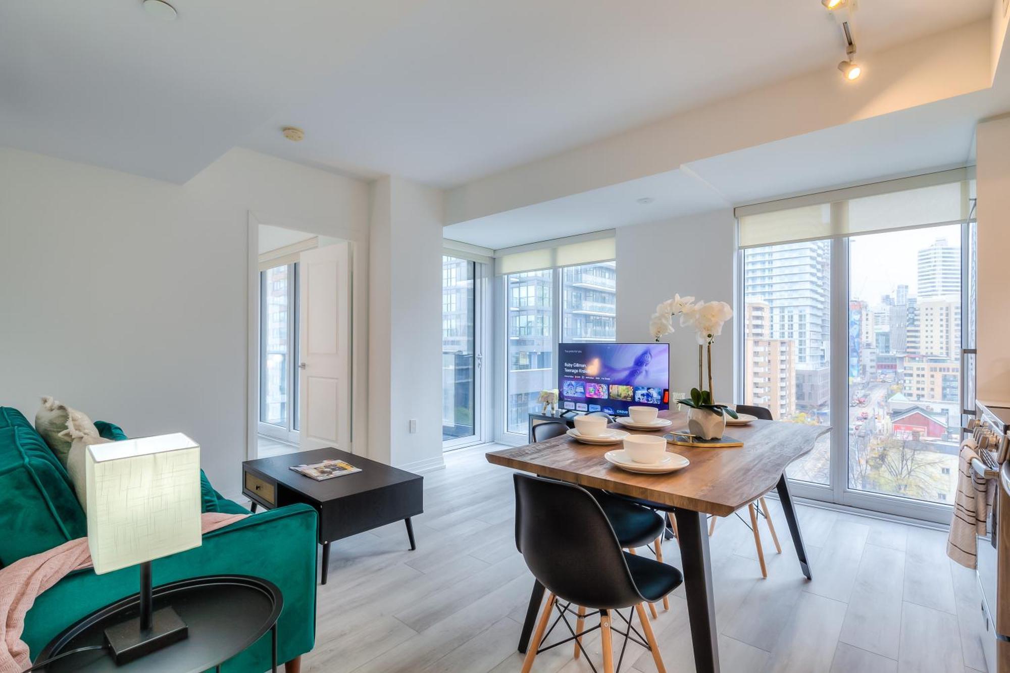 Panorama Suites Downtown Торонто Екстериор снимка