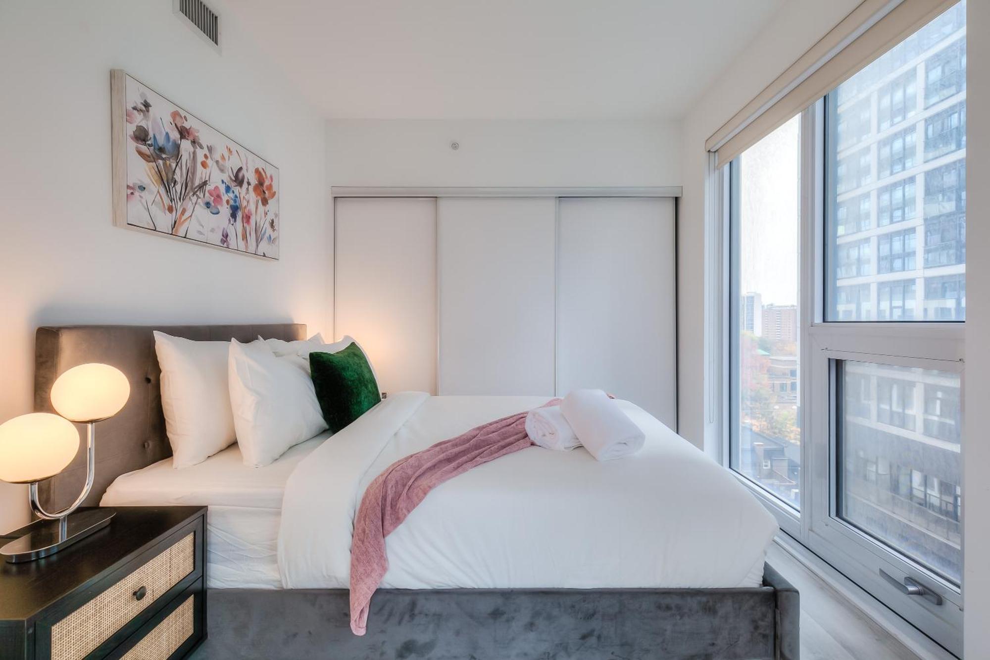 Panorama Suites Downtown Торонто Екстериор снимка