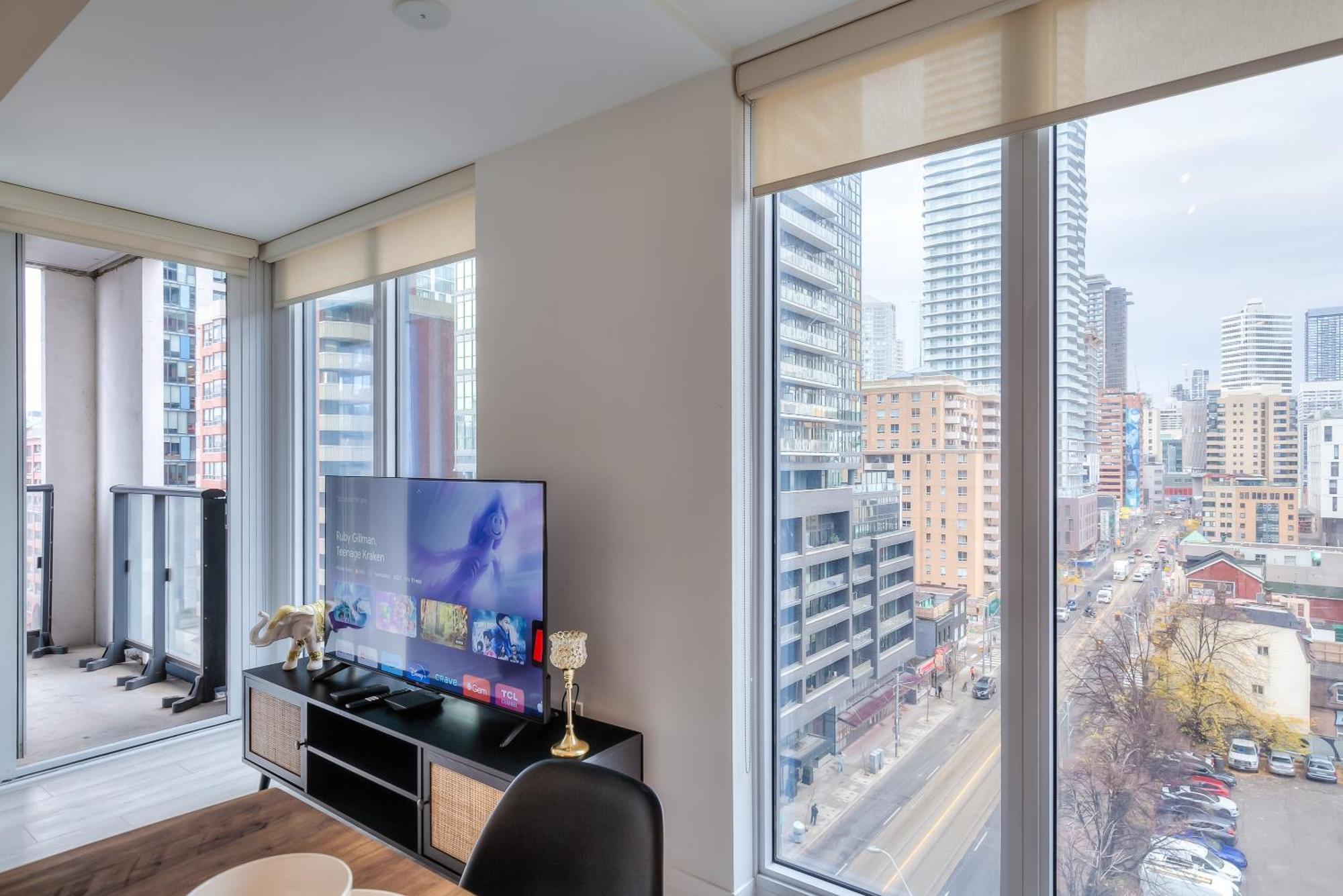 Panorama Suites Downtown Торонто Екстериор снимка