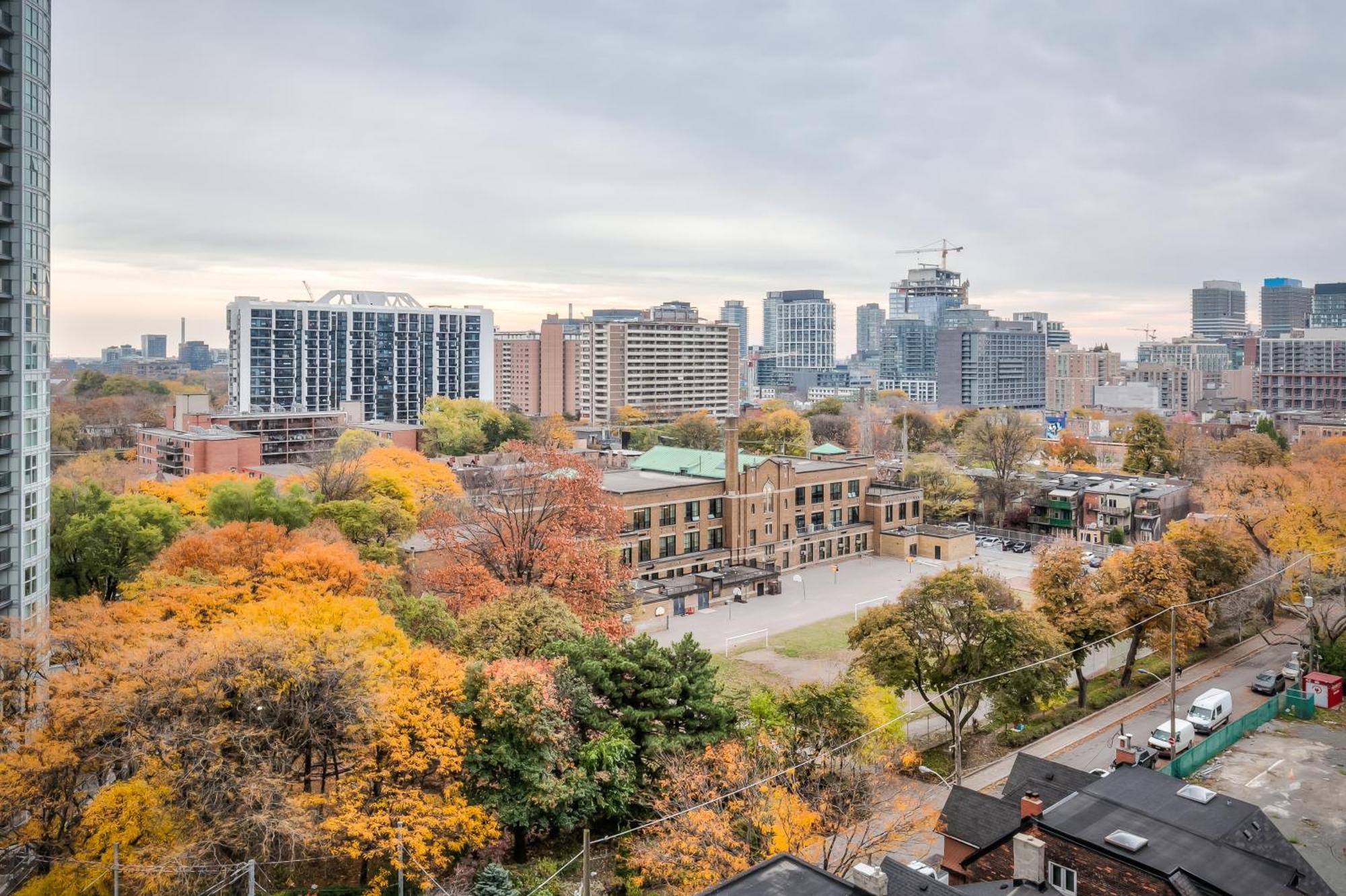 Panorama Suites Downtown Торонто Екстериор снимка