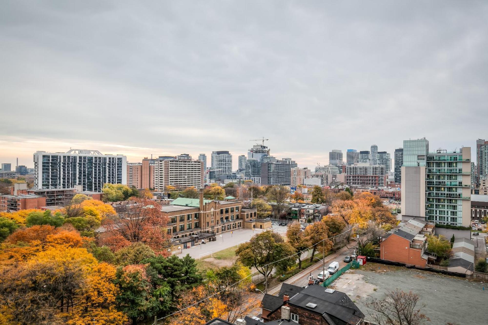 Panorama Suites Downtown Торонто Екстериор снимка