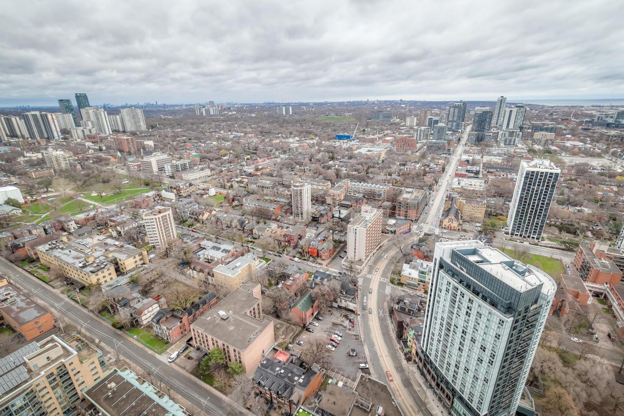 Panorama Suites Downtown Торонто Екстериор снимка